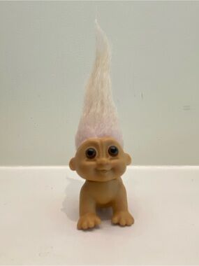 Vintage Russ Berrie  My Lucky Mini Crawling Baby with turning head. 2.5” long